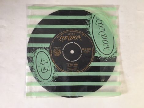 ERNIE FIELD’S ORCHESTRA IN THE MOOD CHRISTOPHER COLUMBUS