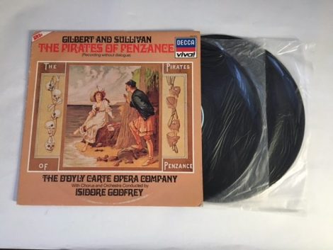 GILBERT & SULLIVAN THE PIRATES OF PENZANCE