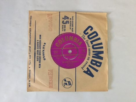 REG LINDSAY THE GOHST OF TOM DOOLEY THE AUCTIONEER