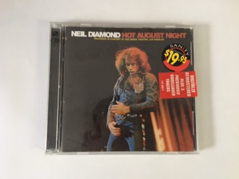 NEIL DIAMOND HOT AUGUST NIGHT